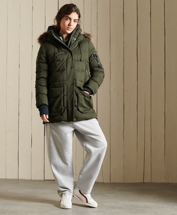 Superdry Winterparka in Groen