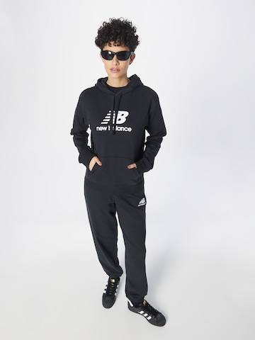 new balance Sweatshirt 'Essentials' in Black