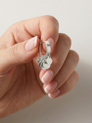 DNSK Copenhagen Oorbellen 'NORA Waterproof Silver Stainless Steel Huggies – Brushed Finish' in Zilver