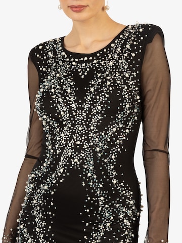 Rochie de cocktail de la Kraimod pe negru