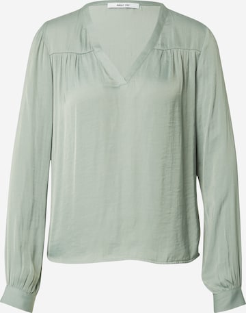 ABOUT YOU Bluse 'Orelia' in Grün: Vorderseite
