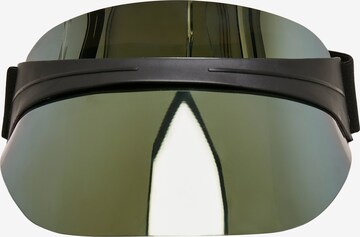 Urban Classics Visor in Schwarz