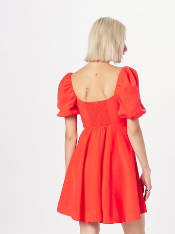 Forever New Φόρεμα 'Faith' σε κόκκινο