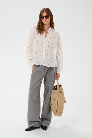 SOAKED IN LUXURY Blouse 'Amelie' in White