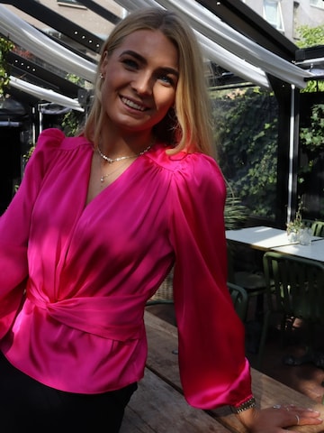 Liberte Essentiel Shirt ' TIKI ' in Pink