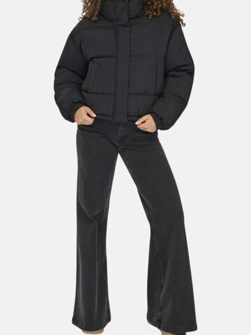 ONLY Winter Jacket 'ONLELLIE' in Black