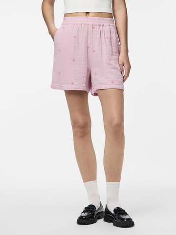 PIECES regular Bukser 'PCMaya' i pink: forside