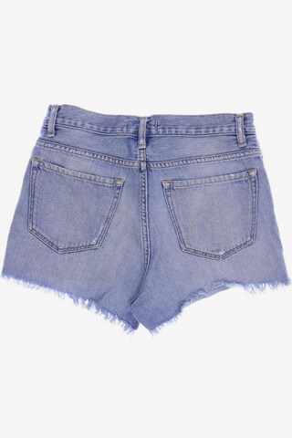 Carhartt WIP Shorts in XS in Blue