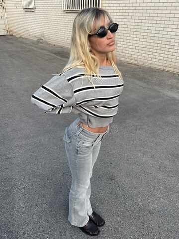 Pull-over Bershka en gris