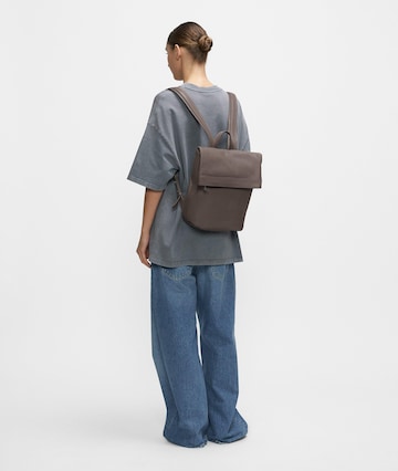 Liebeskind Berlin Backpack in Brown: front
