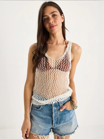 Bianco Lucci - Top de malha em bege: frente