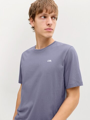 JJ Rebel Koszulka 'JREBREBEL' w kolorze niebieski