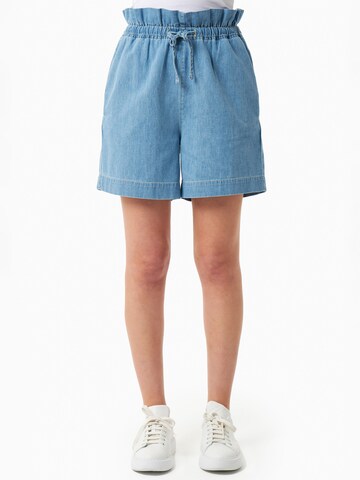 Organication Loosefit Shorts in Blau: Vorderseite