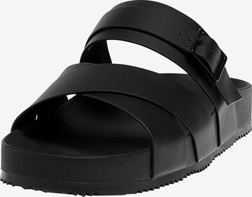 Pull&Bear Sandals in Black: front