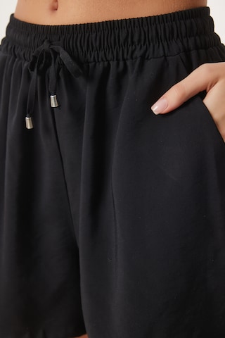 Happiness İstanbul Loosefit Bukser i sort