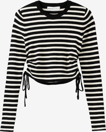 Bershka Sweater in Black: front