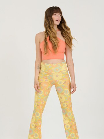 Top 'Adelina' di ABOUT YOU x Sofia Tsakiridou in arancione