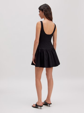 EDITED - Vestido 'Aurora' en negro
