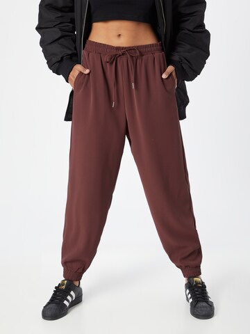 Loosefit Pantaloni 'Romina' di ABOUT YOU in marrone: frontale