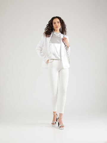 Skinny Jean GUESS en blanc