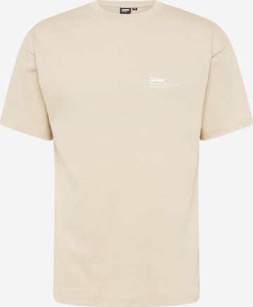 T-Shirt 'Trooper' Dr. Denim en beige : devant