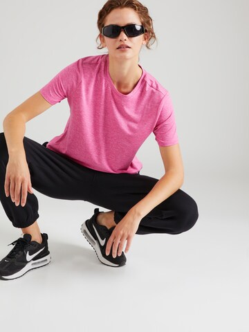 SKECHERS Performance Shirt in Pink