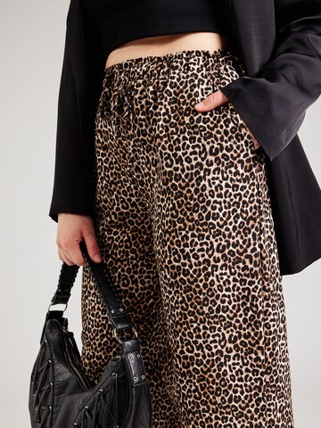 ONLY Carmakoma Wide leg Trousers in Brown