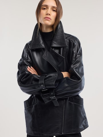 Cappotto invernale di Trussardi in nero
