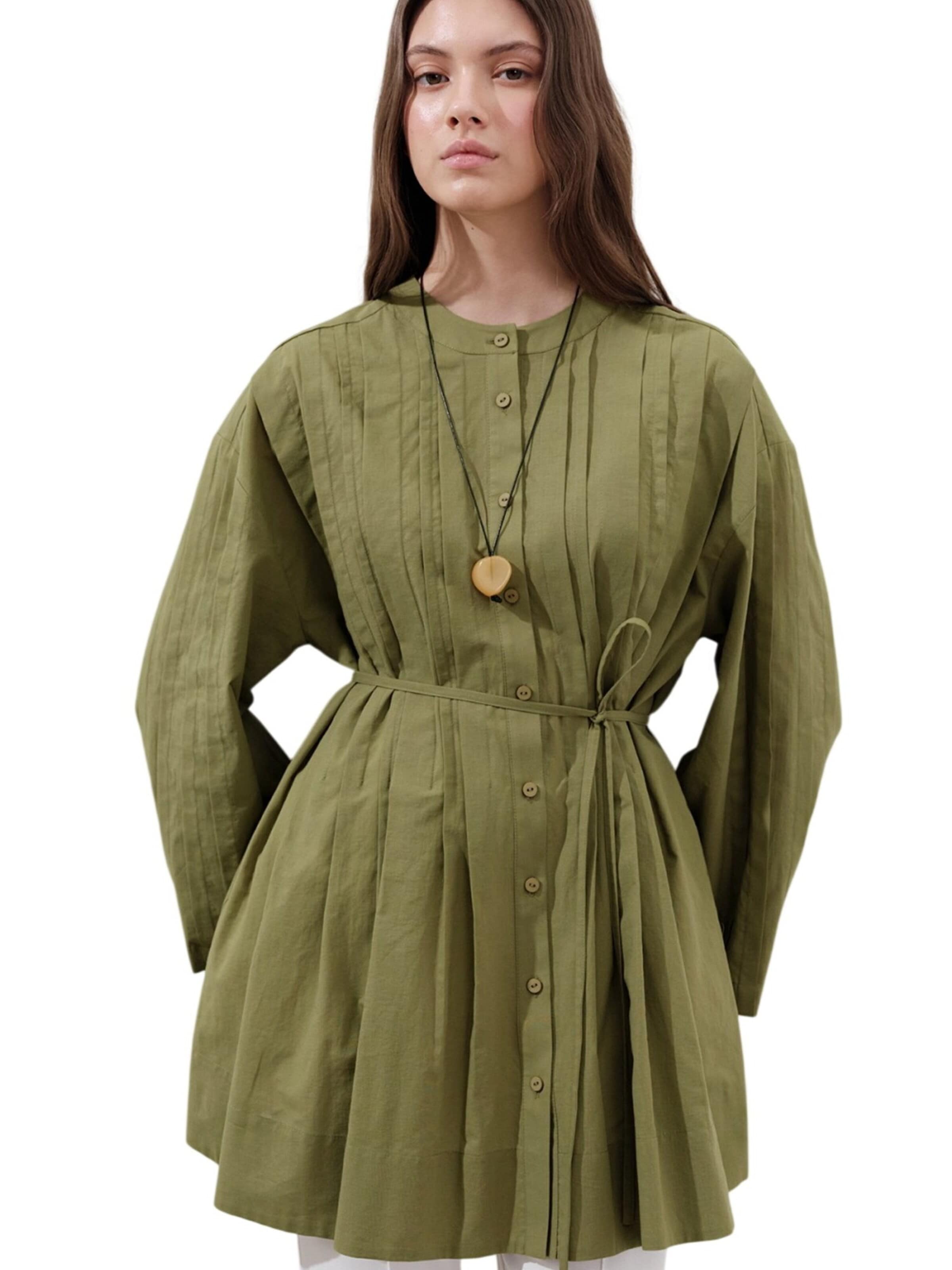 MANUKA Tuniek in Groen: voorkant