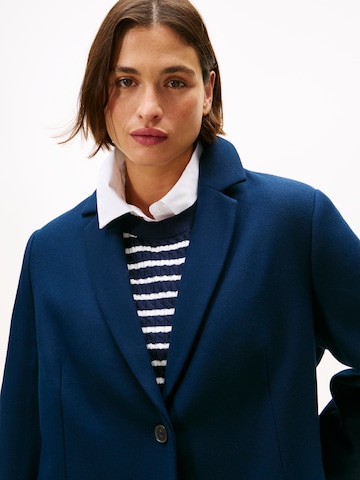 Tommy Hilfiger Curve Демисезонное пальто в Синий