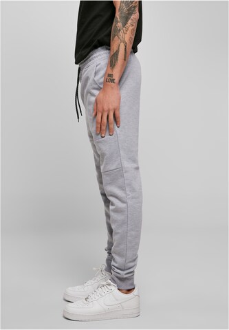 Tapered Pantaloni di SOUTHPOLE in grigio