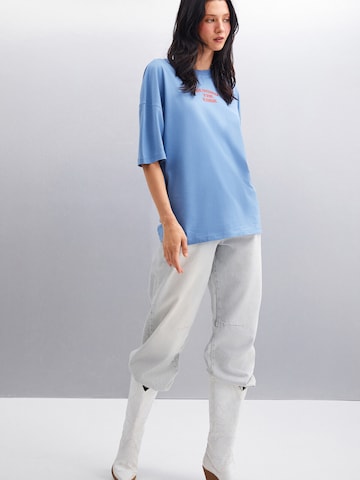 Grimelange Μπλουζάκι σε μπλε