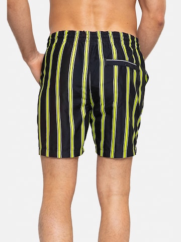Threadbare Swimming shorts in Black