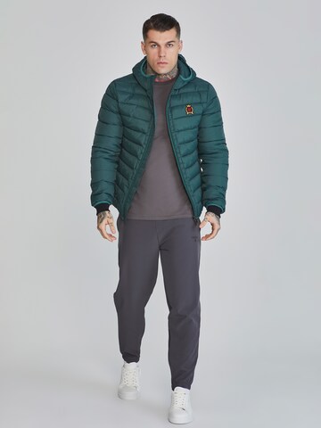 Giacca invernale di SikSilk in verde