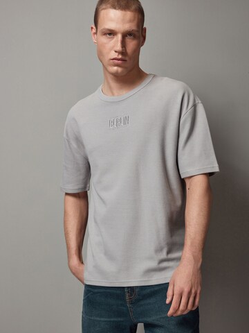 Next Shirt in Grey