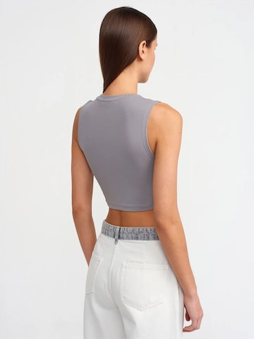 Dilvin Blouse in Grey