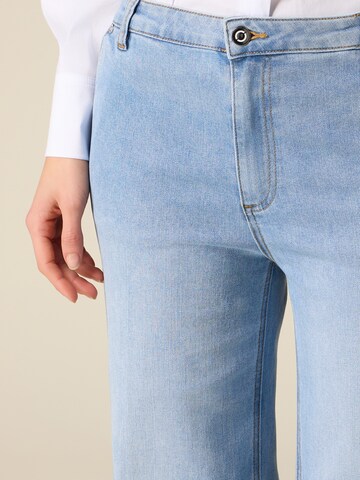 évasé Jean oltre en bleu