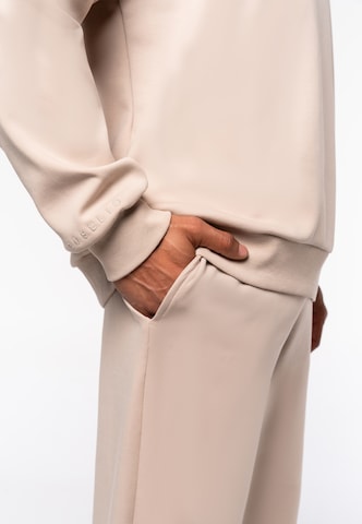 Sweat-shirt 'City' Eoselio en beige