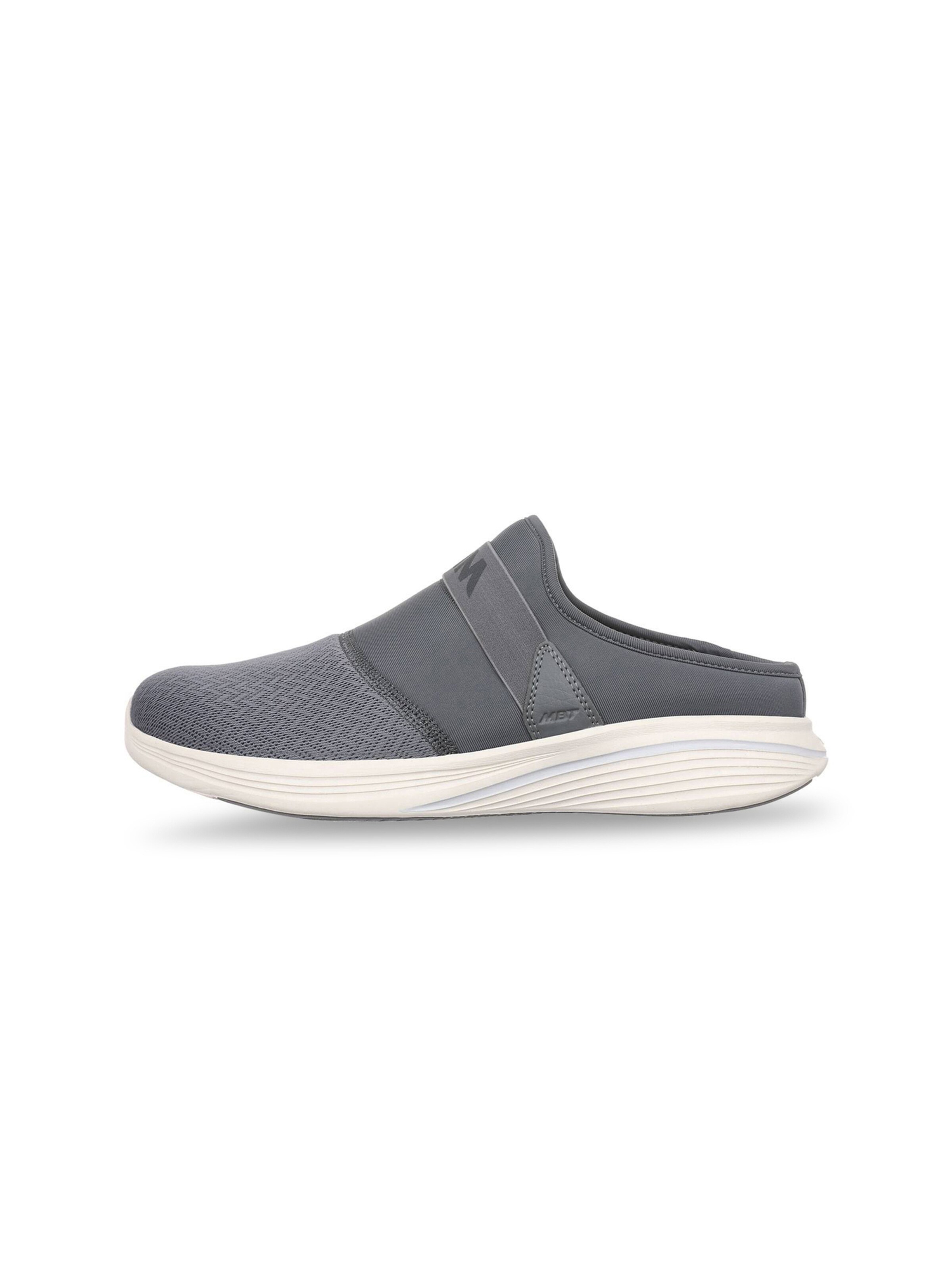 MBT - Sapato baixo ' TAKA 4 SLIP ON ' em cinzento: frente