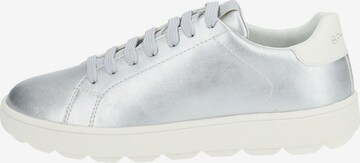 Sneaker bassa di GEOX in argento