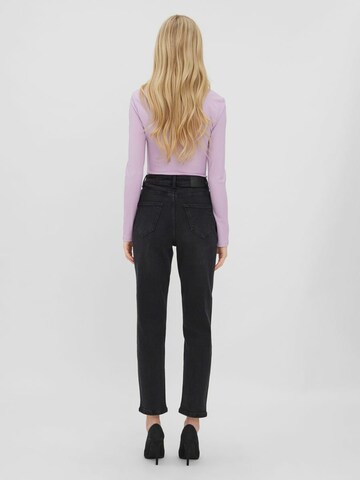 VERO MODA Regular Jeans 'Joline' in Zwart