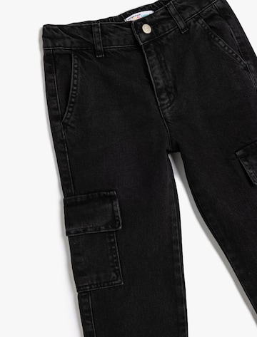 Koton Regular Jeans in Zwart