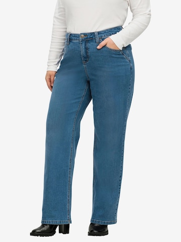 SHEEGO Loose fit Jeans 'ELLA' in Blue: front