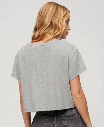 Superdry T-Shirt in Grau