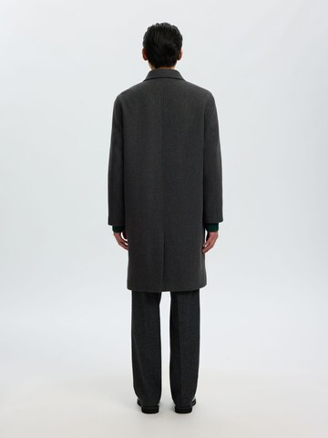 SELECTED Between-Seasons Coat in Grey
