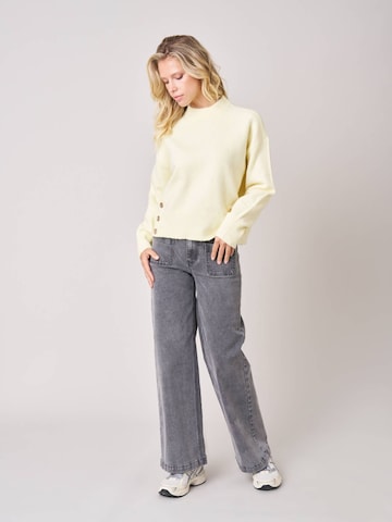Deeluxe Pullover‌‌‌‌ in Gelb
