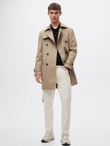 MANGO MAN Between-Seasons Coat in Brown