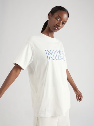 T-shirt Nike Sportswear en blanc : devant