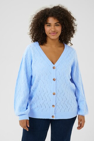 Cardigan 'Anita' KAFFE CURVE en bleu : devant