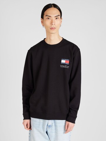 Tommy Jeans Sweatshirt 'Essential' in Black: front